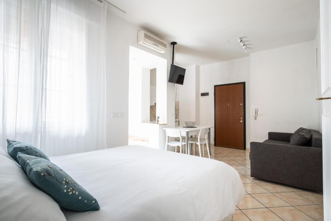 Delia'S Studios In The City Center By Wonderful Italy 볼로냐 외부 사진