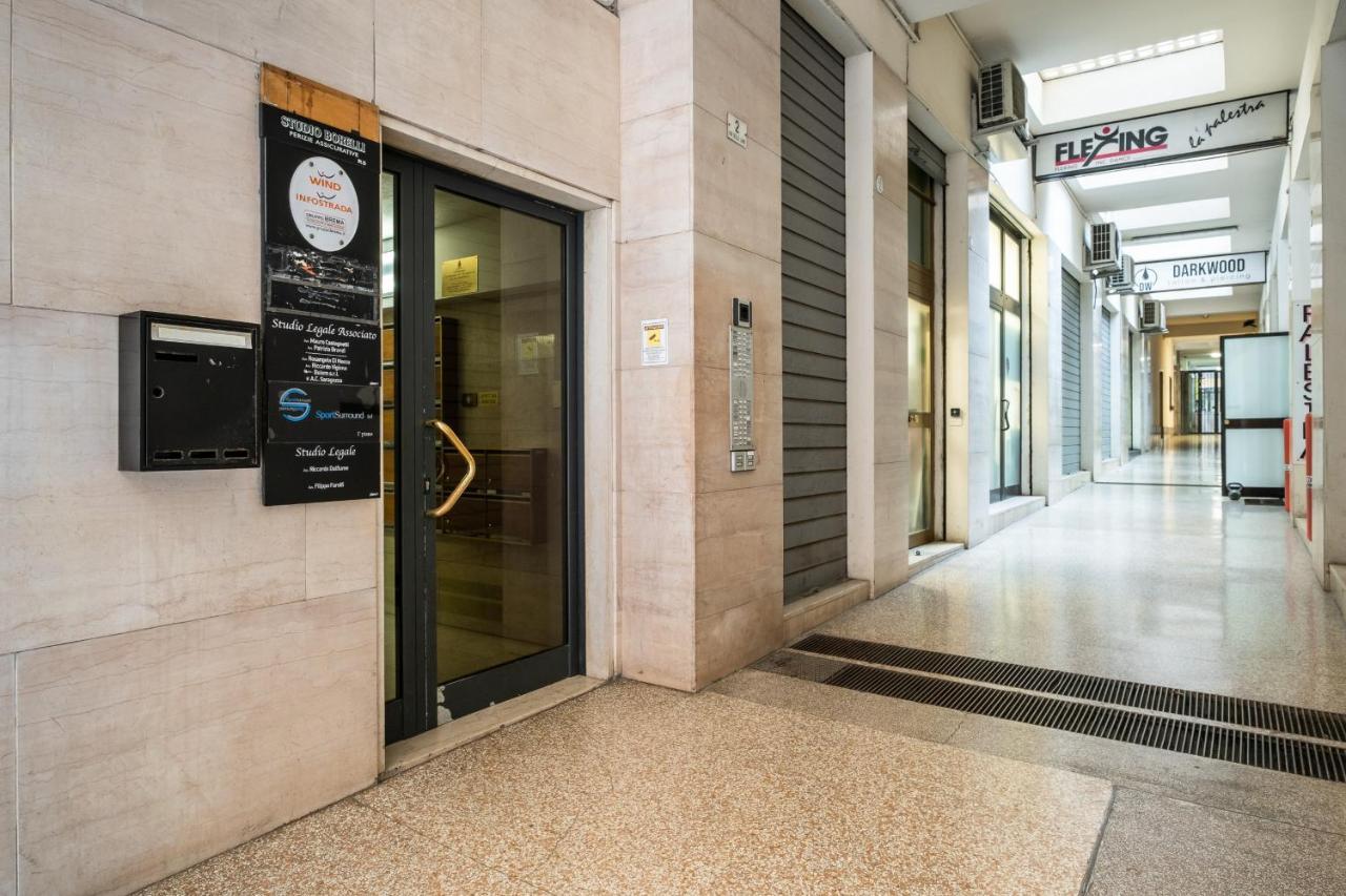 Delia'S Studios In The City Center By Wonderful Italy 볼로냐 외부 사진