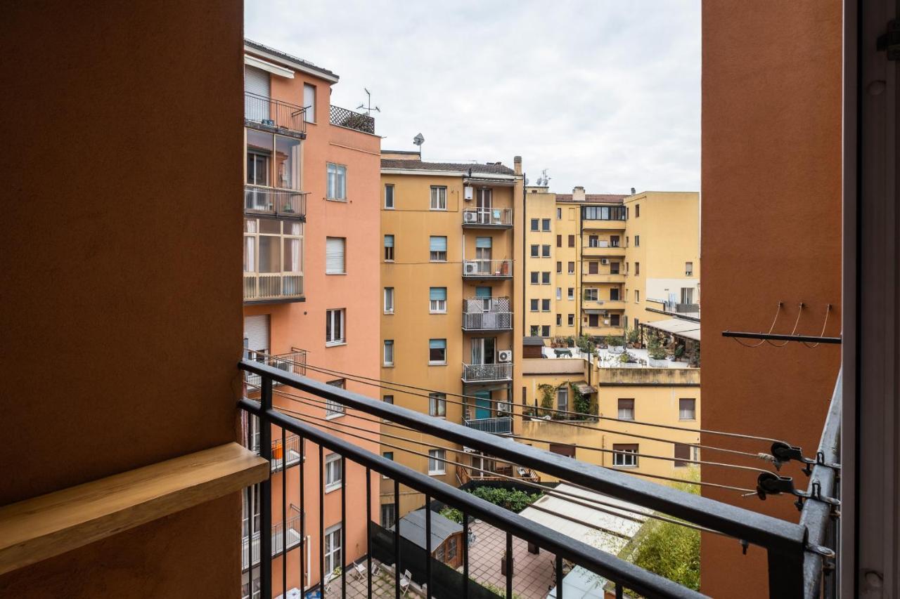 Delia'S Studios In The City Center By Wonderful Italy 볼로냐 외부 사진
